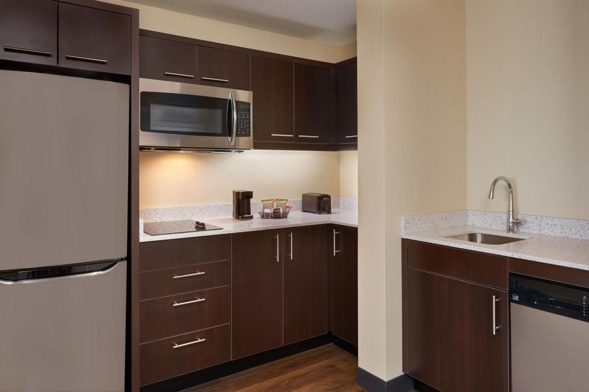 Towneplace Suites By Marriott Toronto Oakville Esterno foto